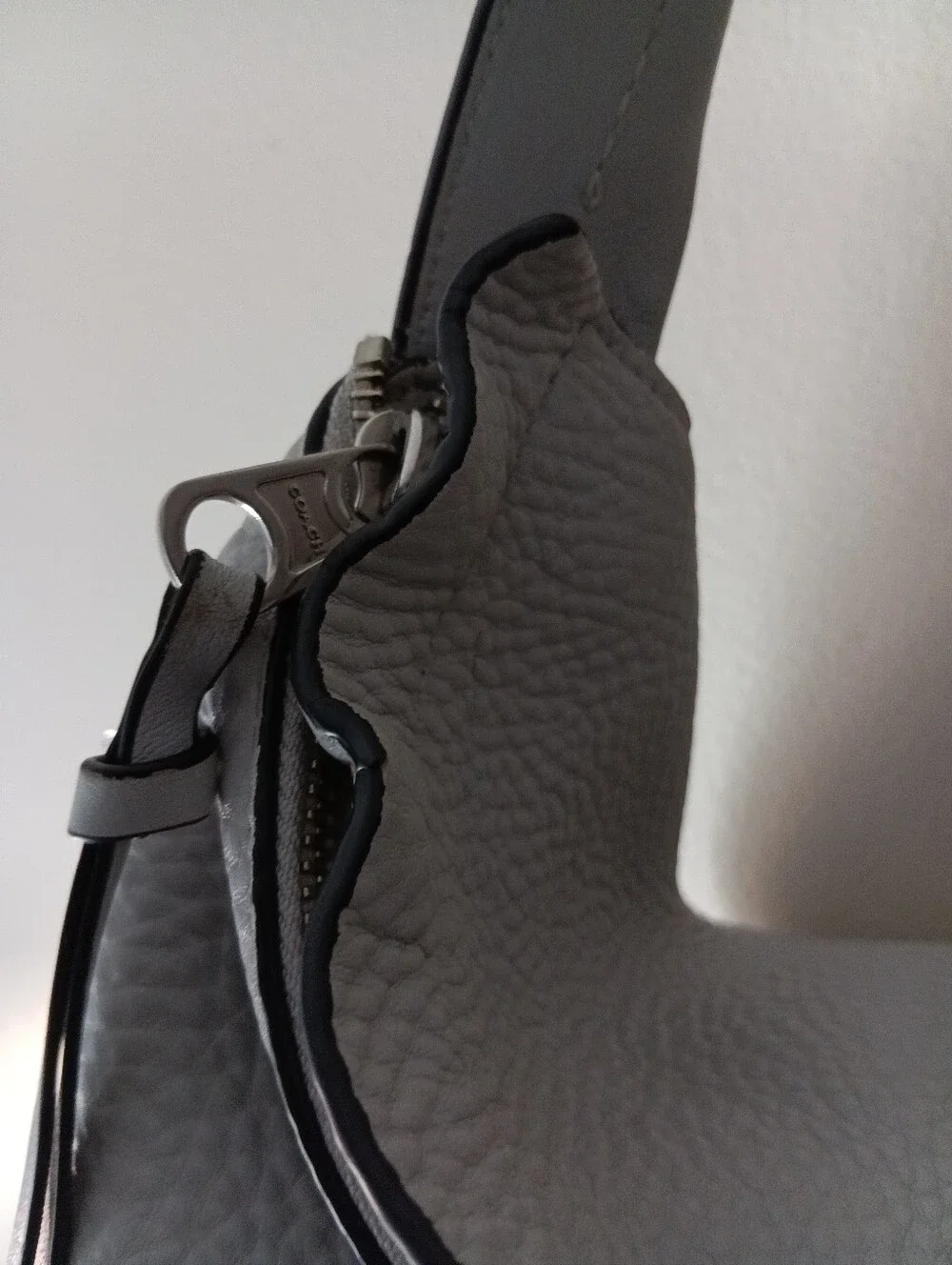 Coach Grey Leather Hobo Bag - Unbranded